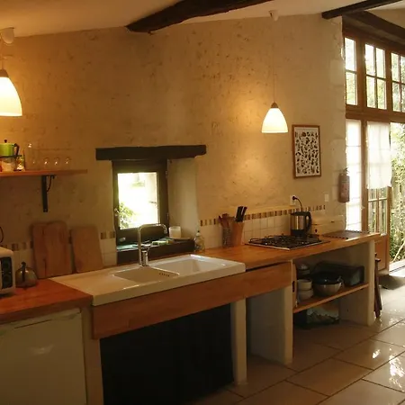 Sous Le Tilleul بيت للعطل *